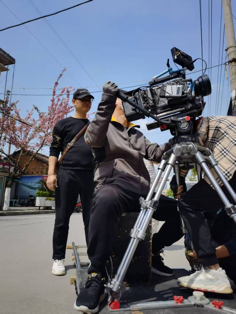 视觉盛宴制造者，伽师县极致互动产品宣传视频拍摄之旅